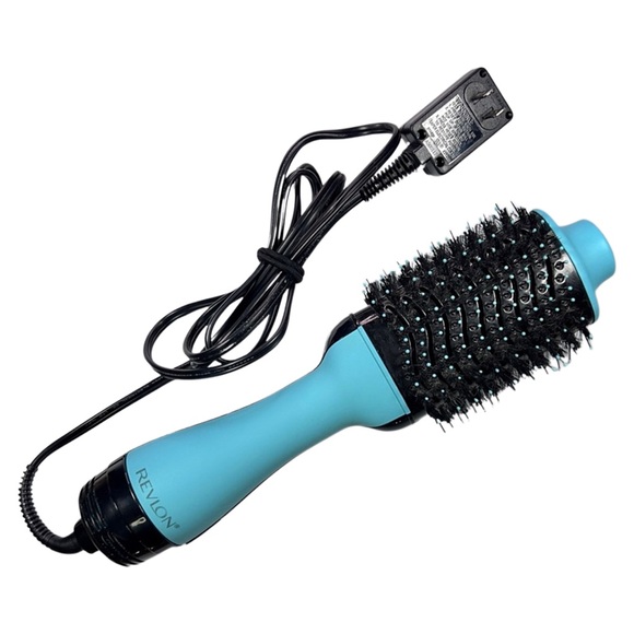 REVLON Mint Edition One-Step Dryer & Volumizer - Picture 1 of 10